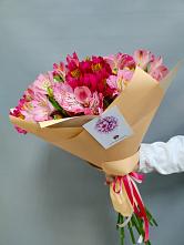 Букет цветов из:  Альстромерии в Каменномостском