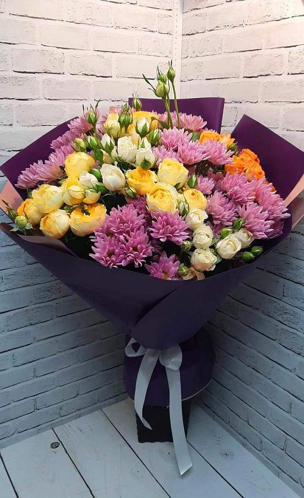 Букет цветов из: Хризантемы и Розы в Каменномостском