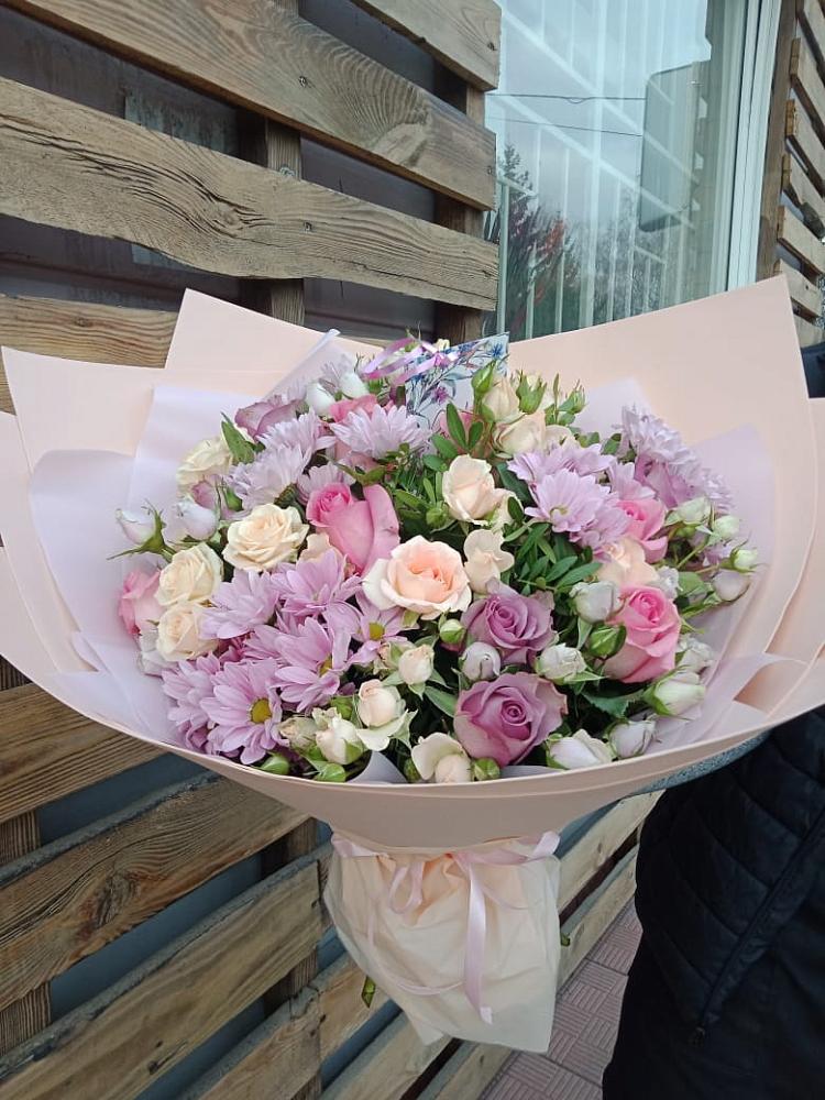 Букет цветов из: Розы и Хризантемы в Каменномостском