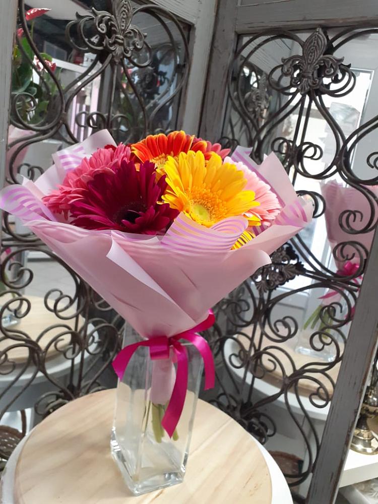 Букет цветов из: Герберы в Каменномостском