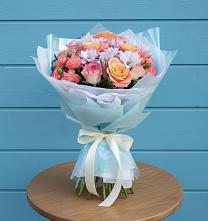 Букет цветов из:  Хризантемы и Розы в Каменномостском